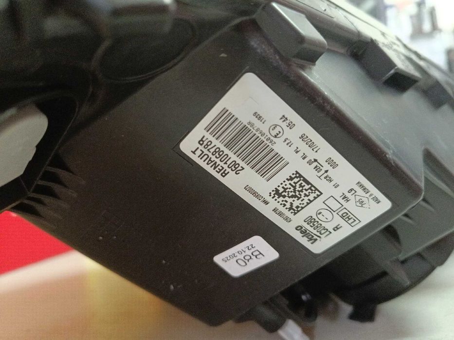 Ótica / farol direita RENAULT Megane IV (B9A/M_), de 2015 a 2026 l 140051