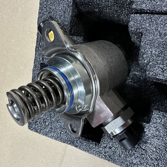 Насос тнвд 2.0 tfsi 06j127025j g d e f audi vw топливный 2 0 q5 a4 a6