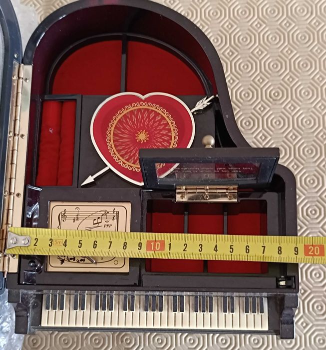 Piano Musical Porta Joias Kings