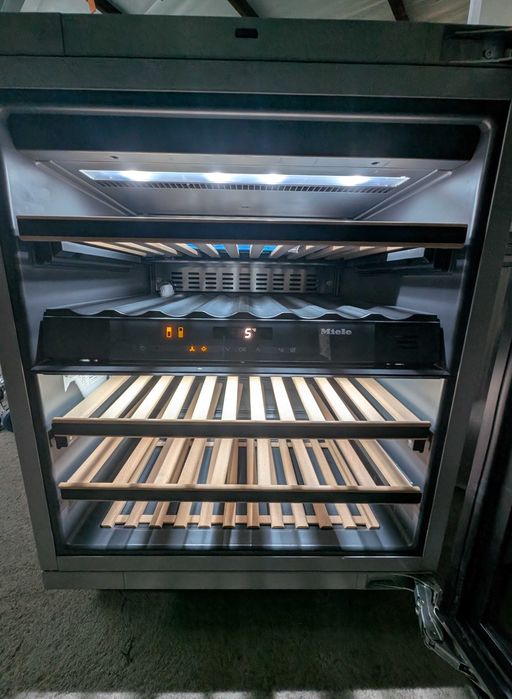 Chłodziarka do wina,Winiarka Miele KWT 6322 UG – bardzo dobry stan
