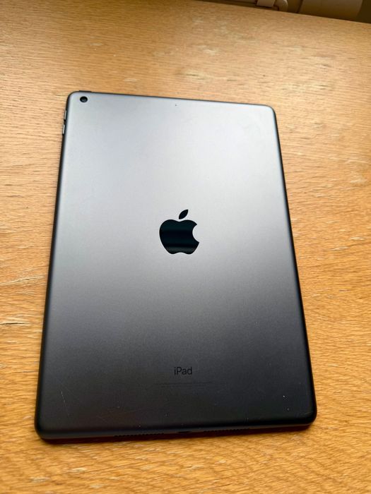 Ipad 9 gen. Stan Idealny