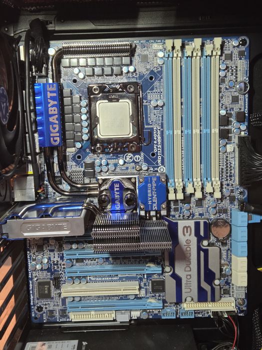 I7 980X + GA-X58A-UD7