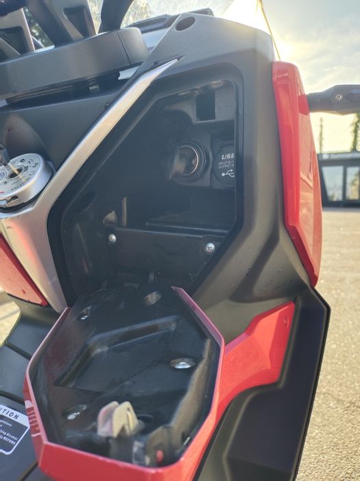 Продаж Скутер LIFAN KPV 150