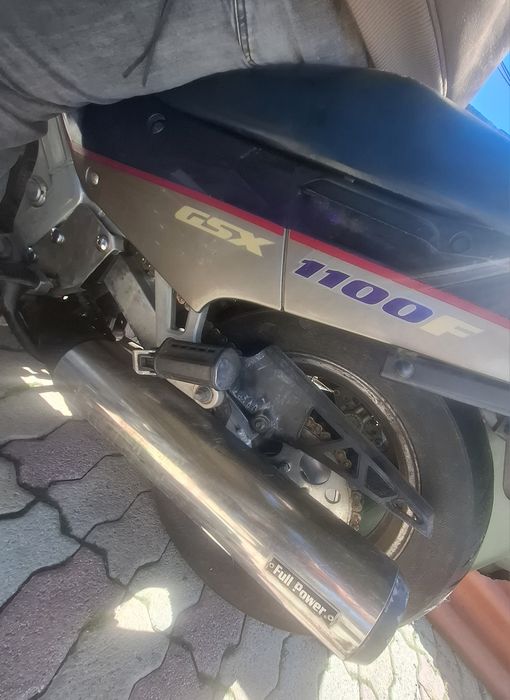 Suzuki GSX 1100 F