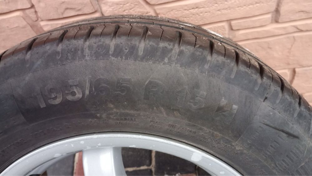Резина R15 195 65 на дисках 4х100 KBA44432