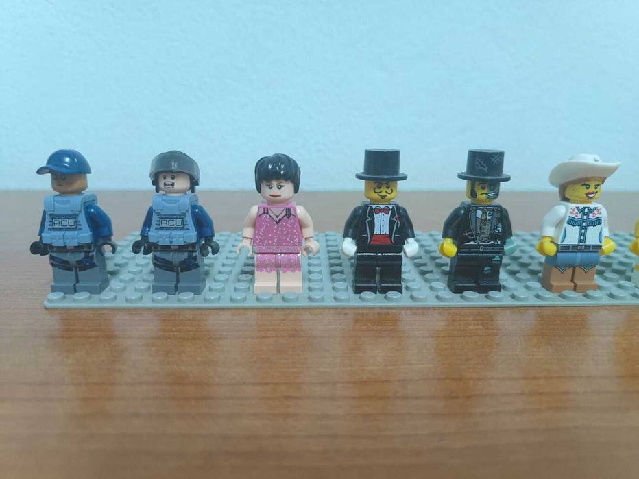 Lote Minifiguras Lego de varios temas a 4€ cada64584272473730120