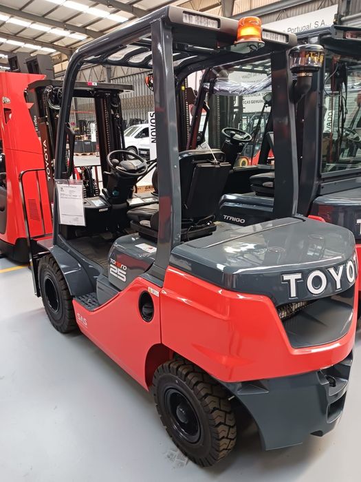 Empilhador Toyota
