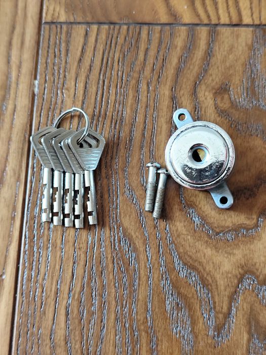 Wkładka zamka ZSRR radziecka zamek samo zatrzaskowy nowa