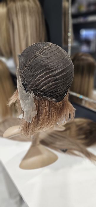 Peruka z włosów naturalnych ciemny blond