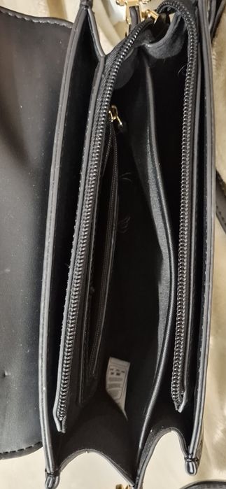 czarna torebka Valentino