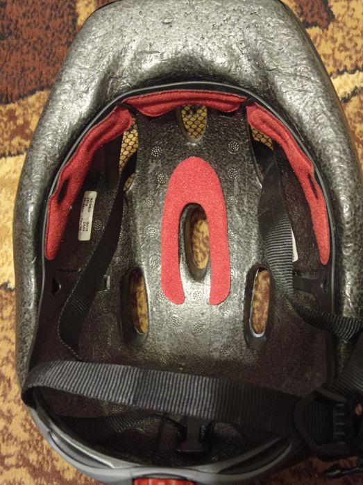 Продам Вело шлем