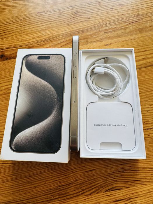 Продам iPhone 15 pro