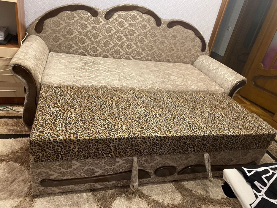 Диван розкладний 2.35х90