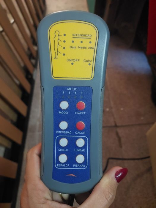 Poltrona elétrica bege