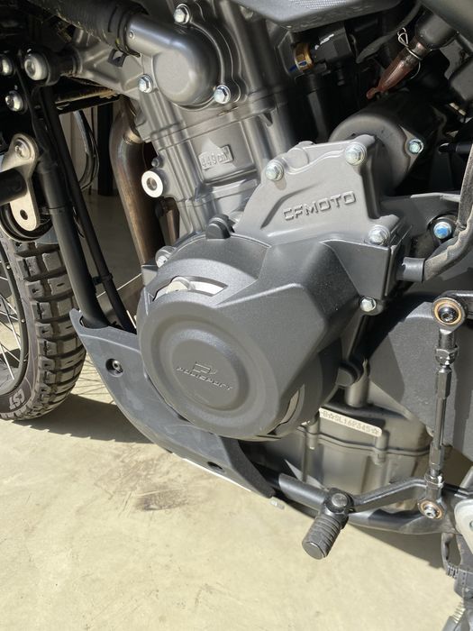 CF MOTO 450 MT com extras