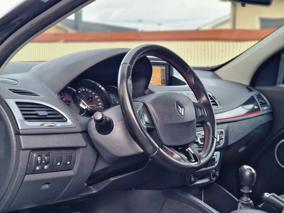 RENAULT MÉGANE III GT LINE 1.5DCI 110CV