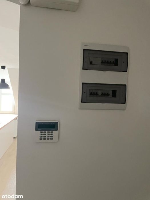 Komfortowe 2 pok mieszkanie, klimatyzacja, alarm, zmywarka, światłowód