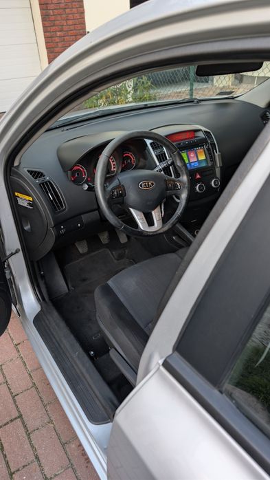 Kia Cee'd 2010 1.6 CRDi