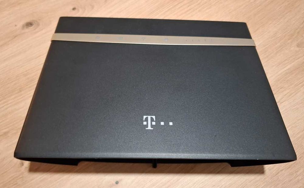 HUAWEI Router B525s-23a + Klawiatura