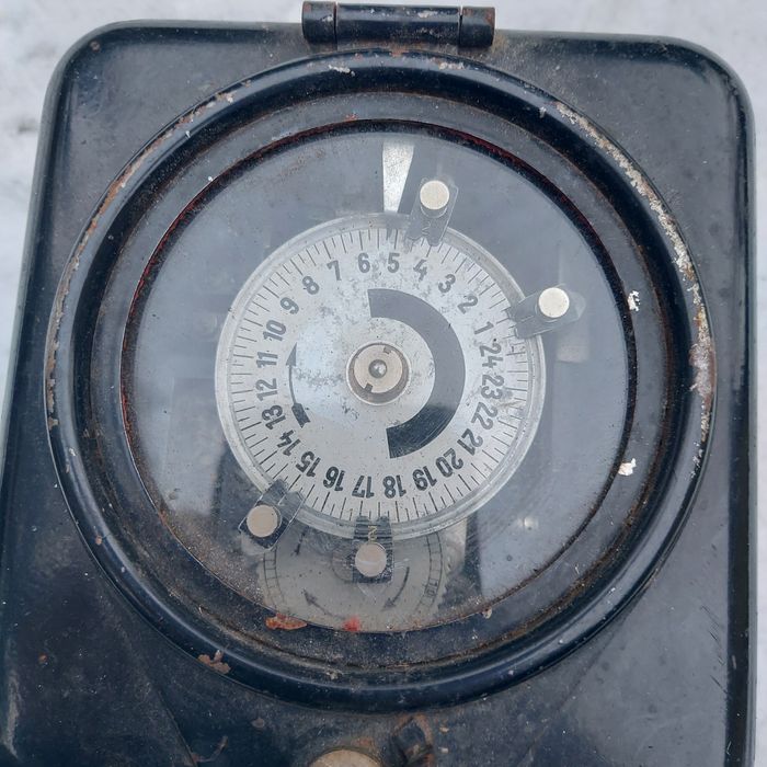 Stary Zegar sterujący prądu DDR Niemiecki  Berlin