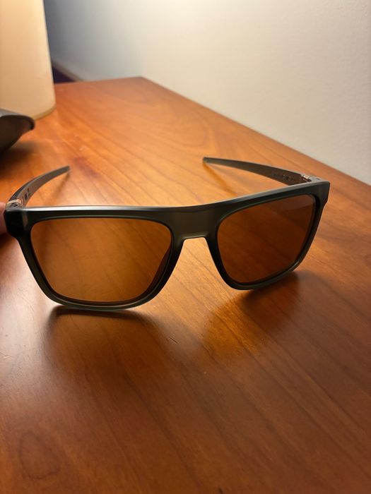 Óculos de sol Oakley novos matte olive