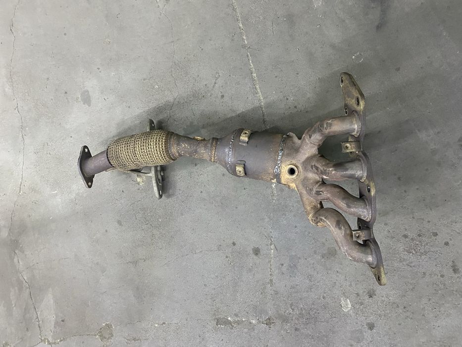 Коллектор выпускной  Ford Fusion mk5 13-17 2.5