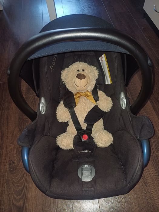 Автокрісло-переносна  Maxi-cosi