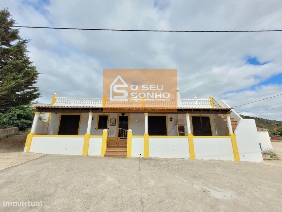 Moradia T3 com Terreno no Ameixial