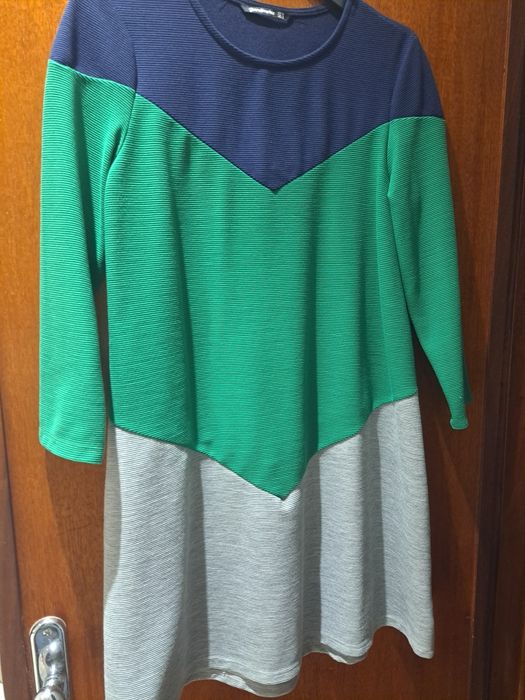 Vestido desportivo mulher