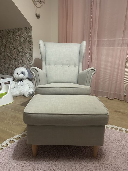 Fotel i podnóżek. Uszak IKEA