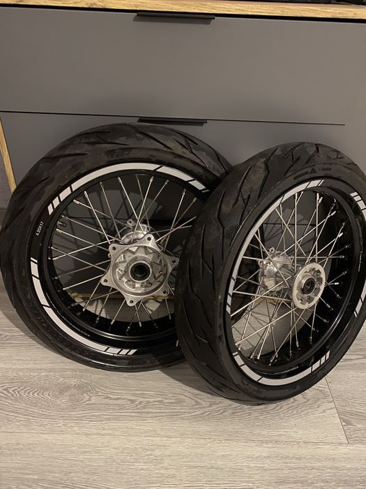 Продам колеса motard r17 з gns