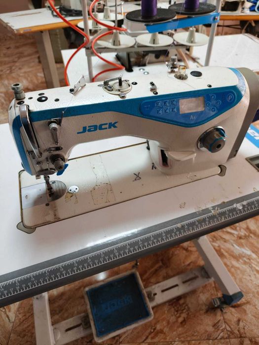 Maquina Costura Ponto Corrido Jack