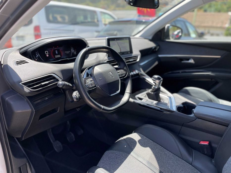 Peugeot 5008 — fotografia 7