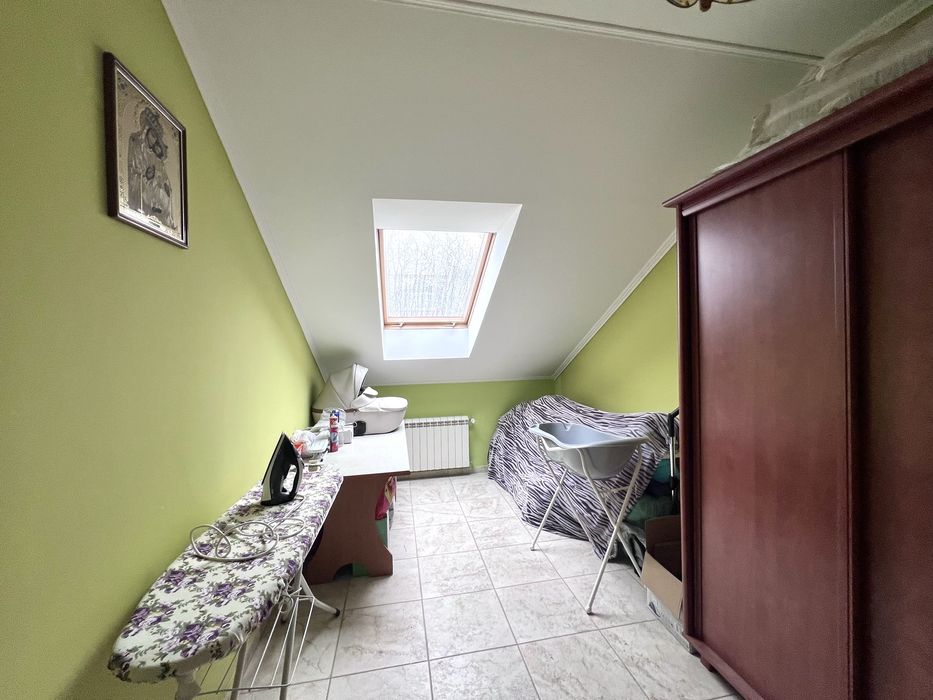 Продаж котеджу неподалік центру Тернополя