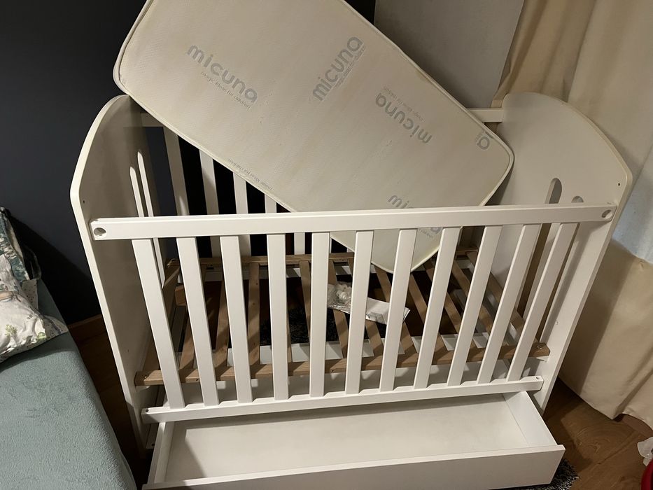 Cama de bebé com ursinhos - micuna