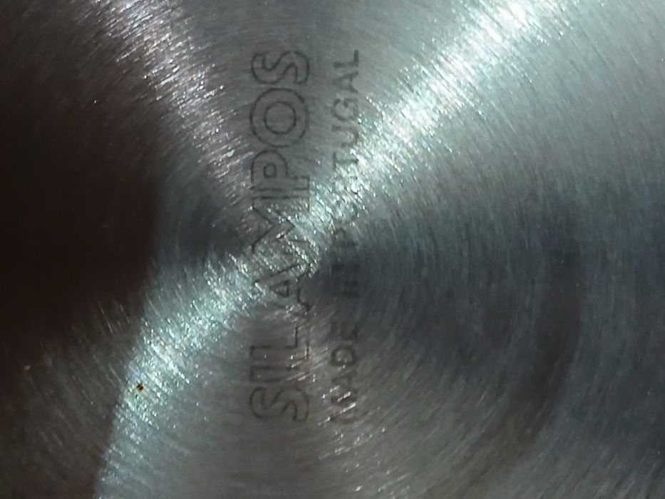 Trem de cozinha Siĺampos usado