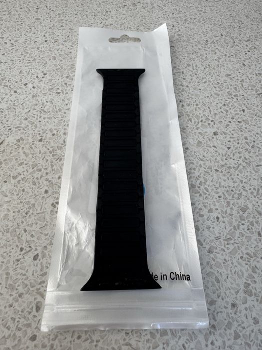 Ремінець Apple Watch 41-45 мм (магнітний)