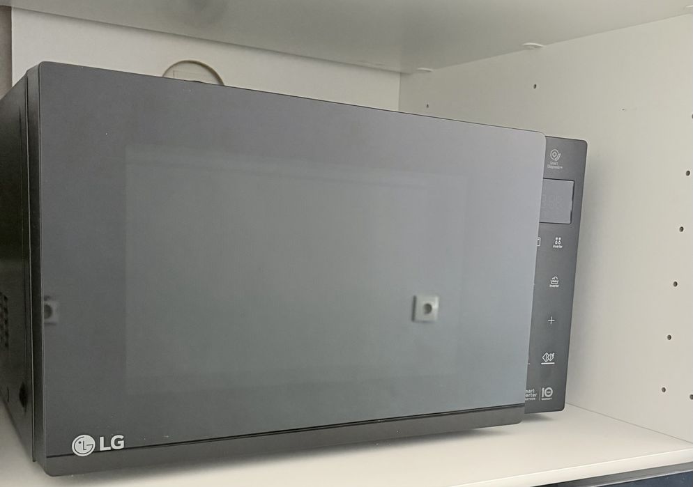 Micro-ondas LG Smart Inverter