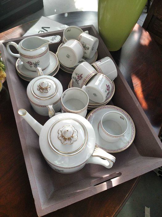 Чайный сервиз на 9 персон из костяного фарфора 22 предмета Португалия