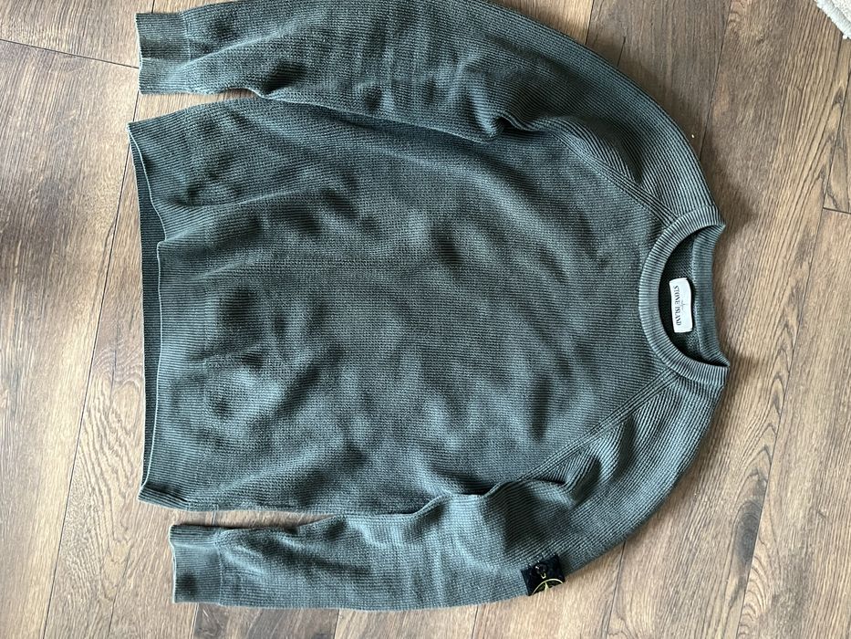 Легкий світер stone island original