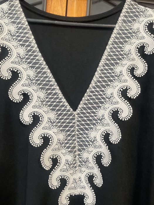 Стильна жіноча сукня