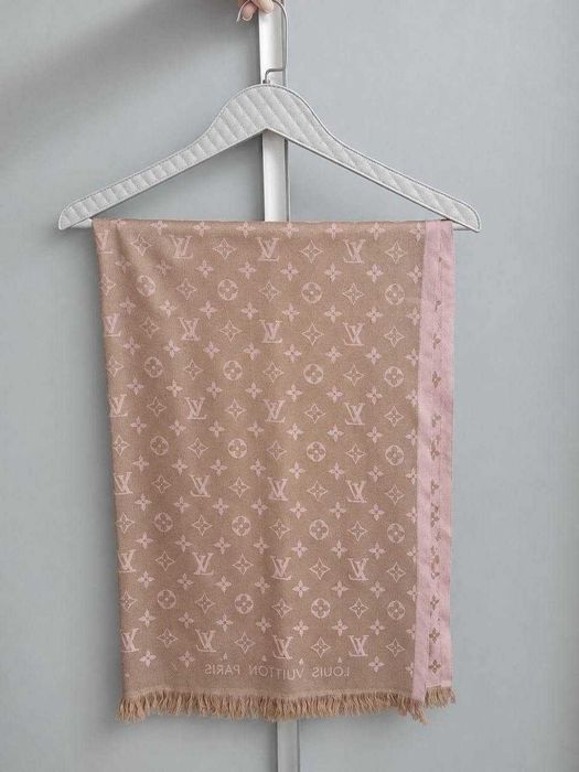Палантин, шарф LOUIS VUITTON. Двосторонній.