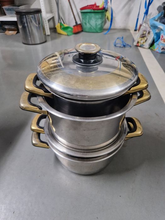Trem de cozinha 4 panelas e tachos top