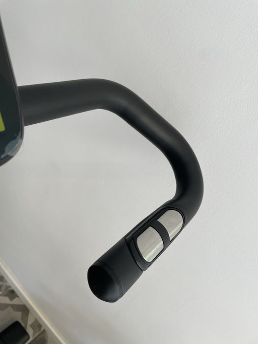 Bicicleta estática,novissima sem embalagem