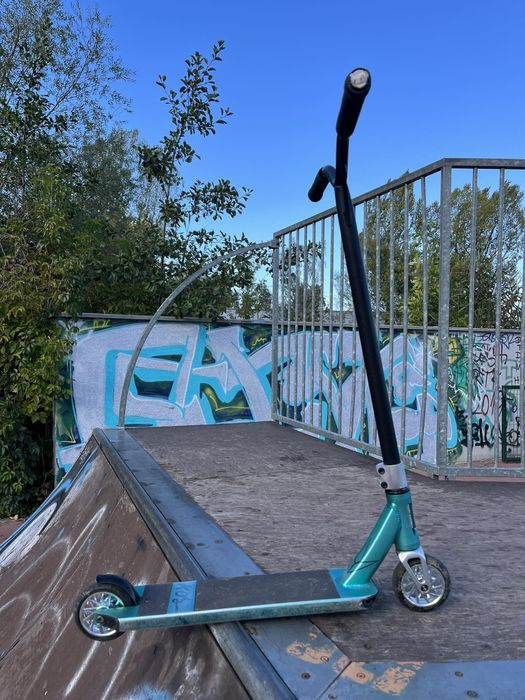 Hulajnoga wyczynowa custom park