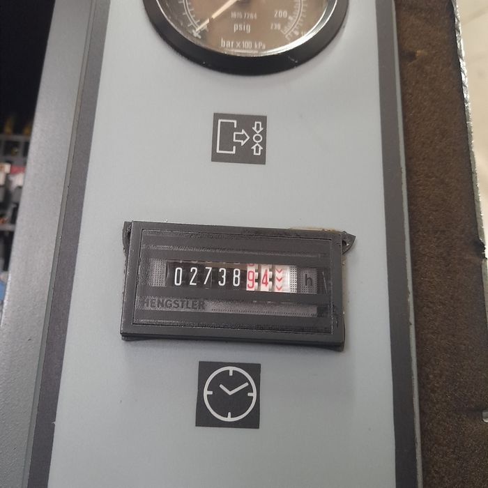 Sprężarka śrubowa Atlas Copco GX2 + zbiornik 200L 7.5bar