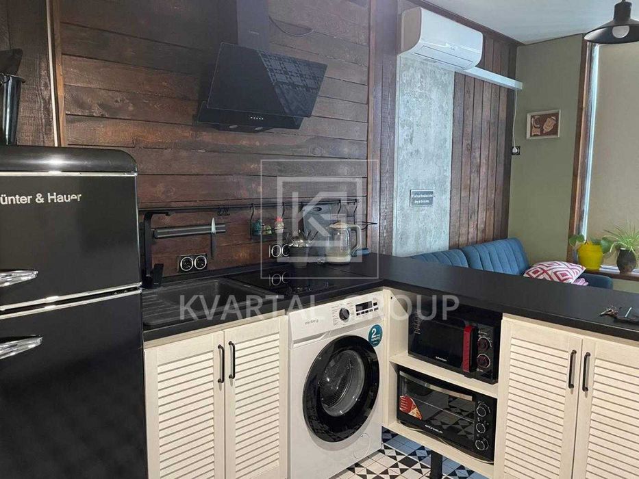 Оренда  видової квартири-студії з ремонтом