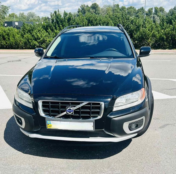 Вольво XC70 универсал