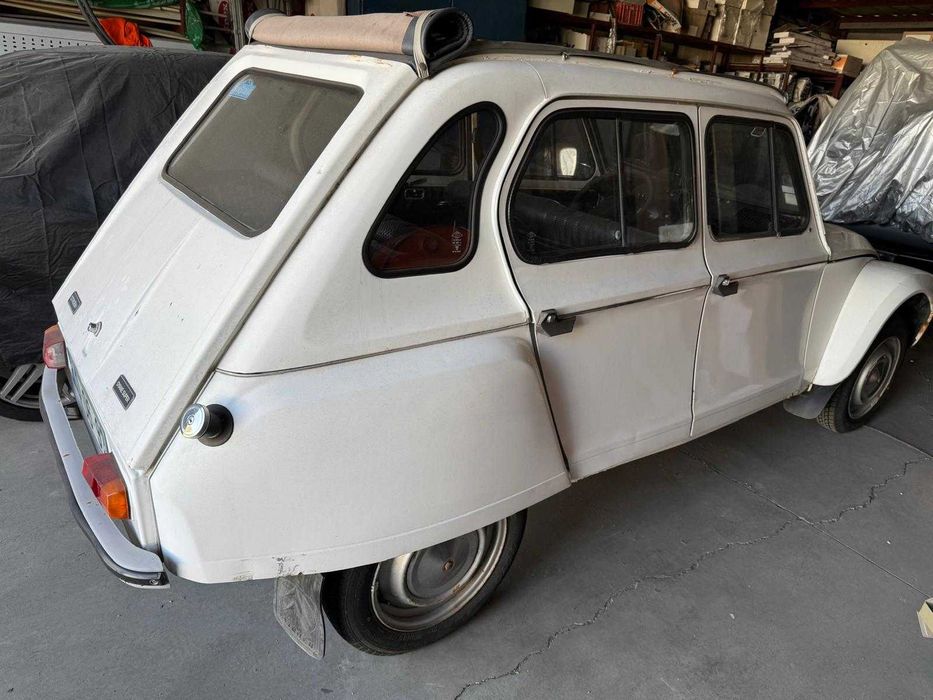 Carro Clássico Citroen Dyane Super