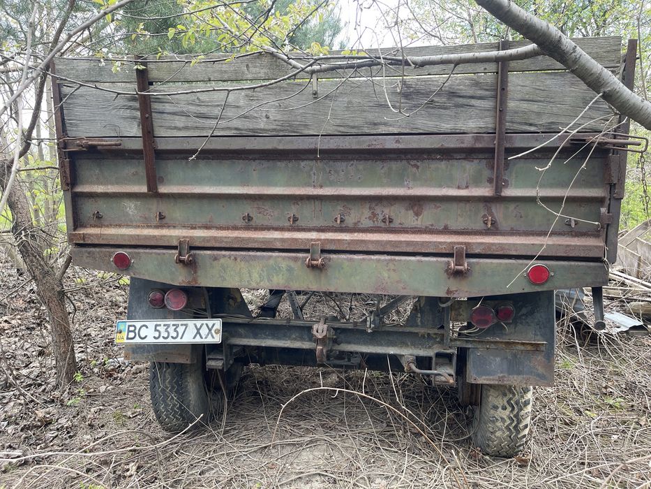 Причіп вантажний
